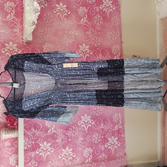 NOBO Other - NOBO Elegant Blue and Black Patterned Maxi Dress